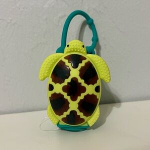 Bath & Body Works Turtle Pocketbac Sanitizer Holder